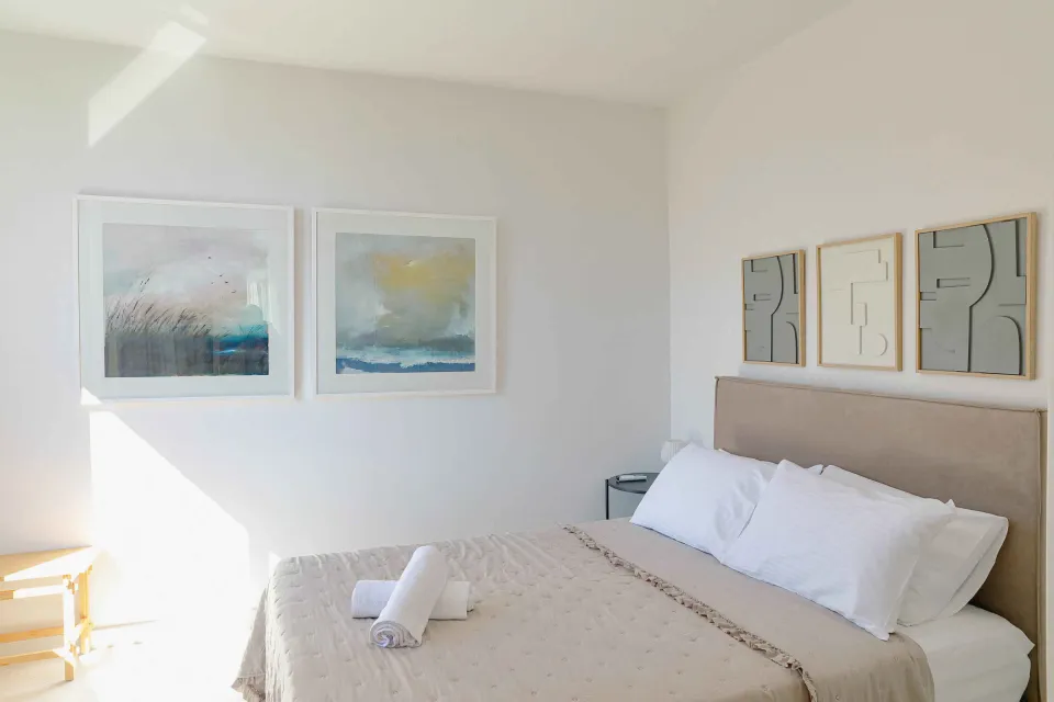 Ocean Breeze, Golden Beach: photo 1