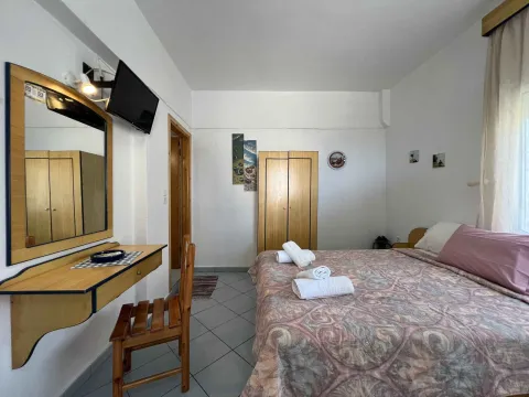 Studios Fedra, Golden Beach